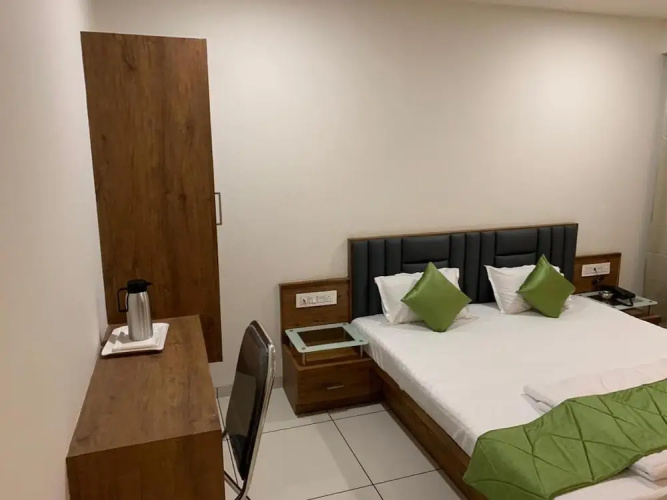 Hotel Satkar Chhatral
