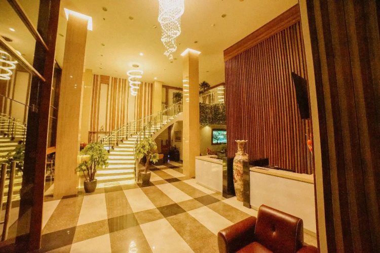 Hotel Dharmein