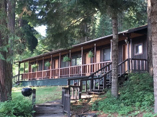 Standard Double room with lake view
