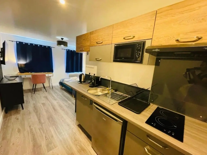 1 Bedroom Double Apartment