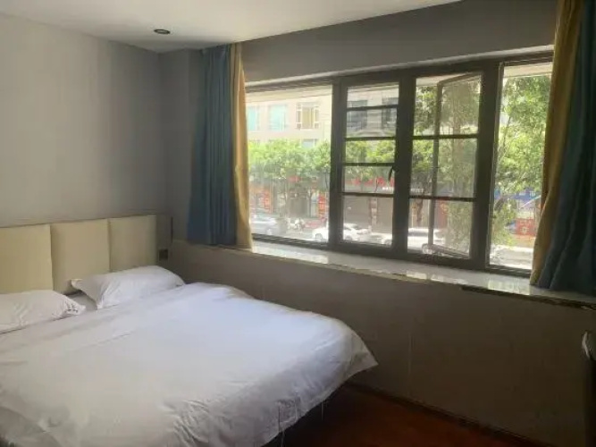 Dali Sanskrit Hotel