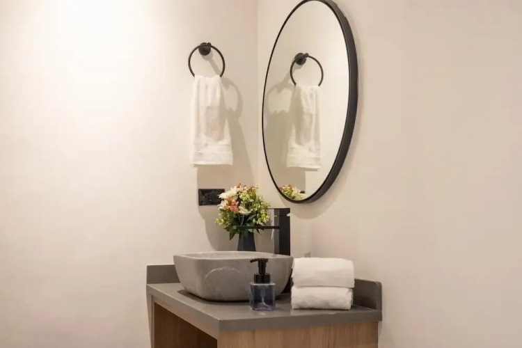 Comfortable Stadio Suite Rosa Negra