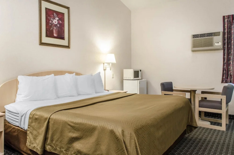 Rodeway Inn State College