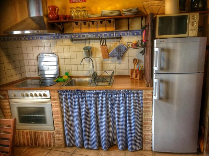 Standard Quadruple room with garden view