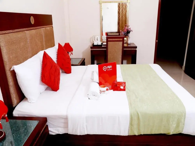 OYO 1717 Ridges Hotel
