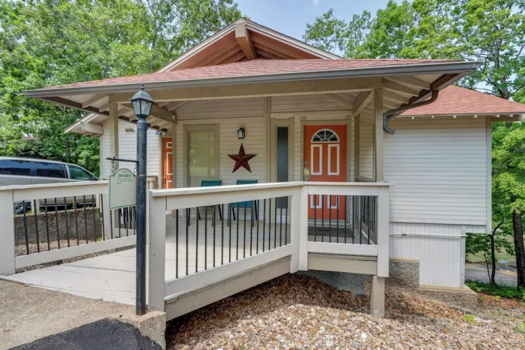 Fire Pit & Pool Access: Margaritaville Home!