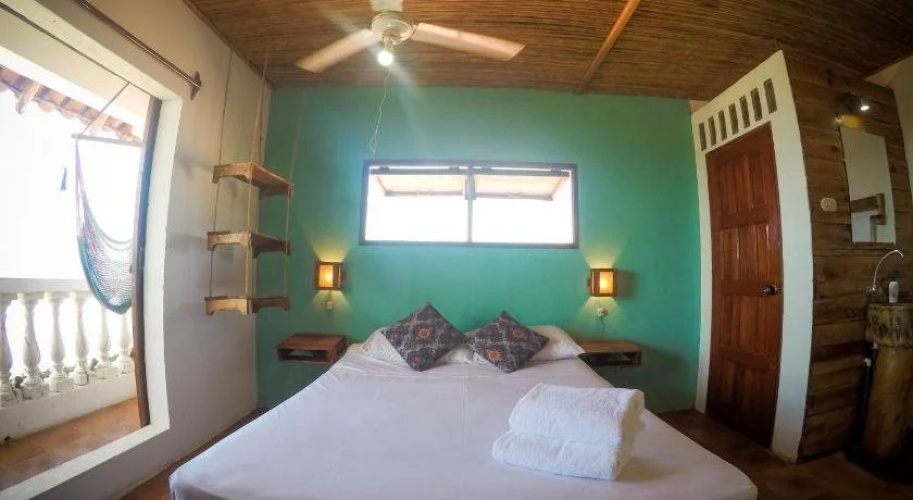Simple Beach Lodge