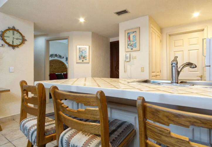 Standard room with balcony and with ocean view