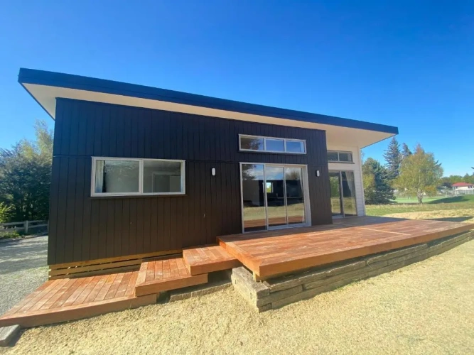 2 Bedrooms Cottage