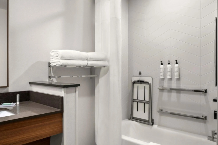 Fairfield Inn & Suites Baraboo