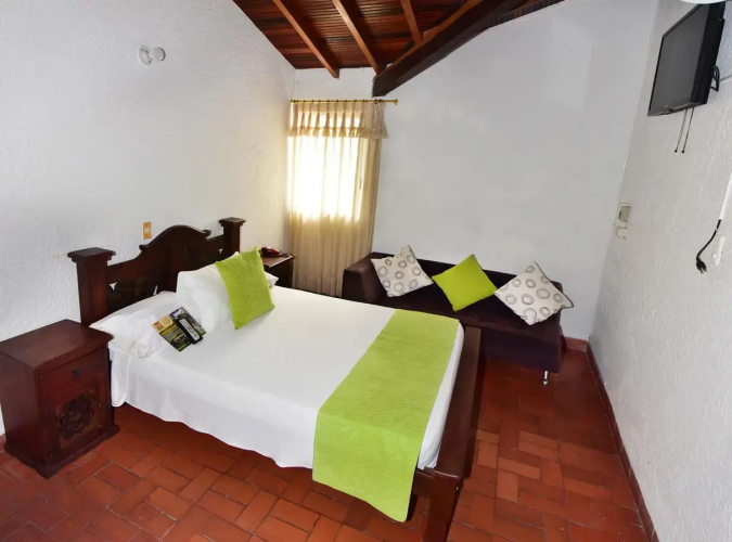 Hotel Abril