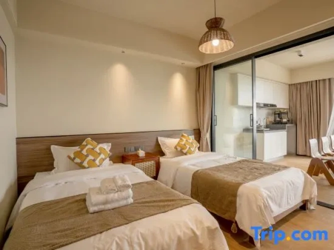 2 Bedrooms Suite with sea view