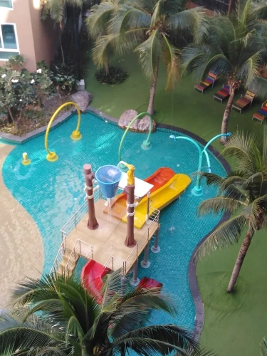 1 Bedroom Double Family Studio with pool view