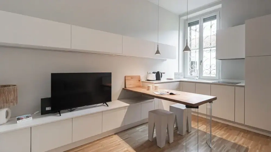 1 Bedroom Apartment