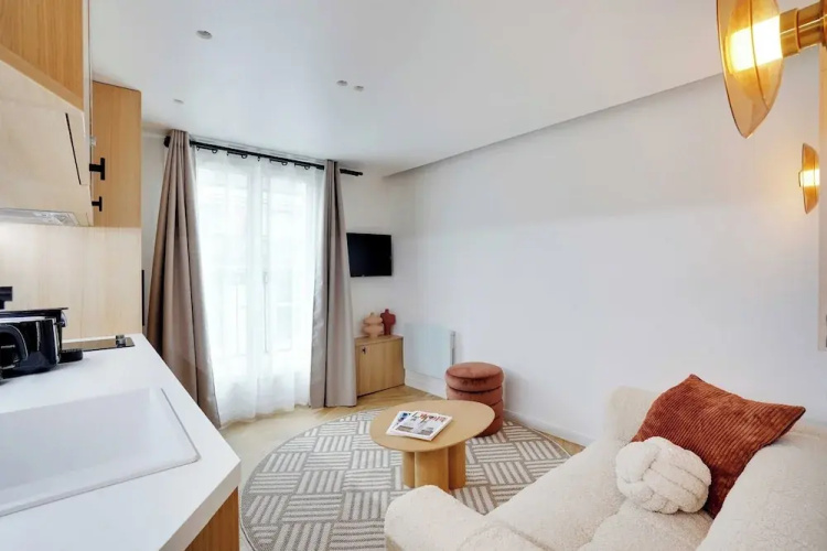 Charming apt With Balcony - 1br/2p - Saint Lazare