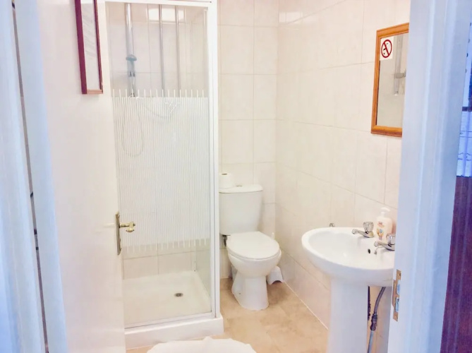Avonside Guest House