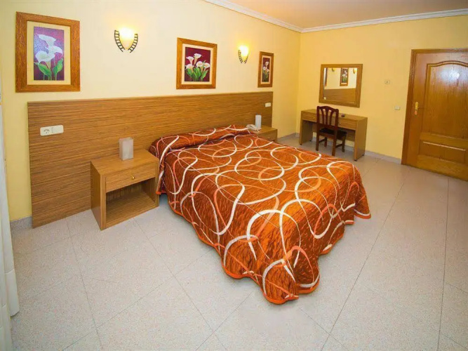Hostal El Cruce