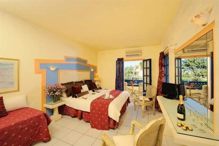 1 Bedroom Villa with balcony