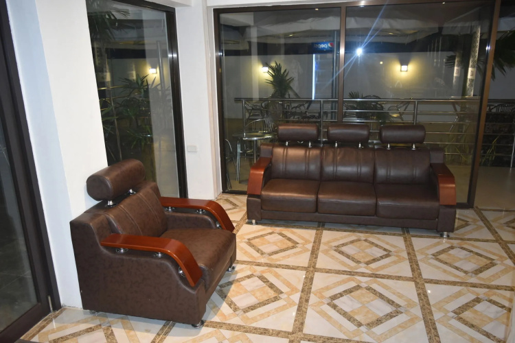 Airport Ace Hotel