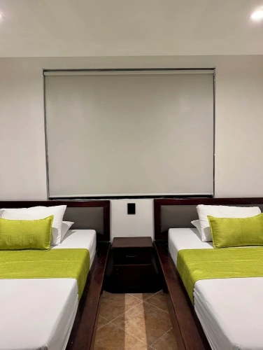 Standard Quadruple room with city view