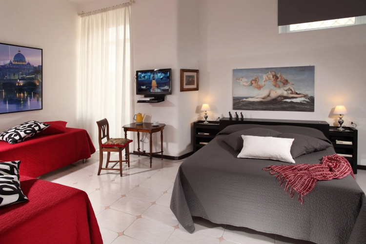 Roma Central Guest House