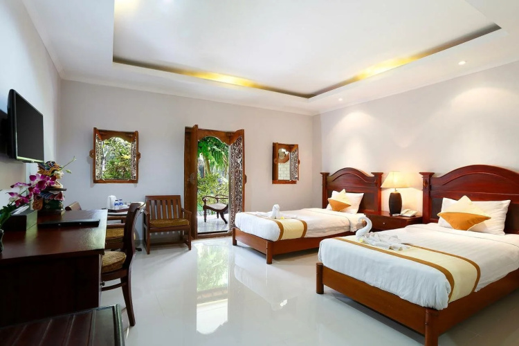Vila Shanti Beach Hotel
