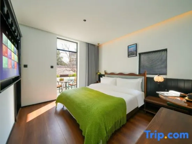 Grand room