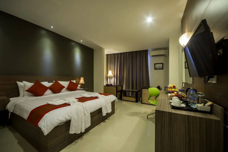 Altos Hotel