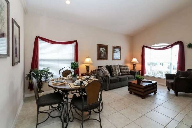 Peace 4 Bedroom Home