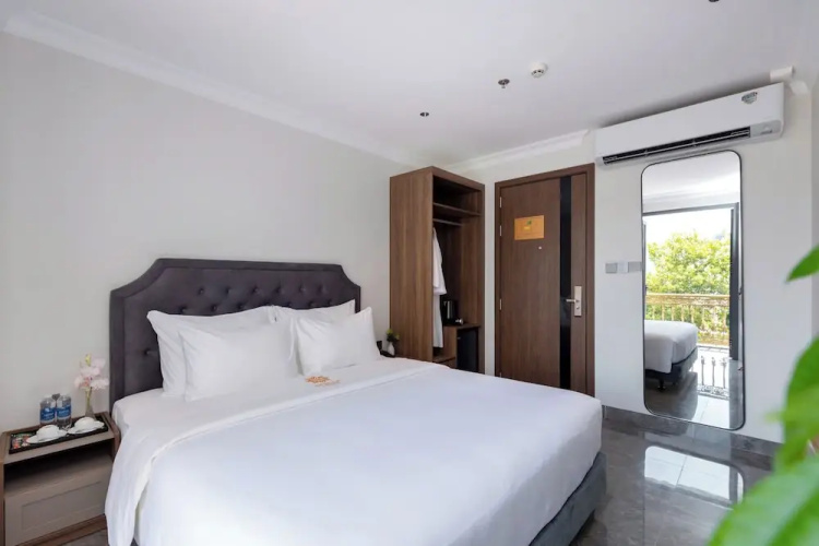 Stella Hotel & Apartment