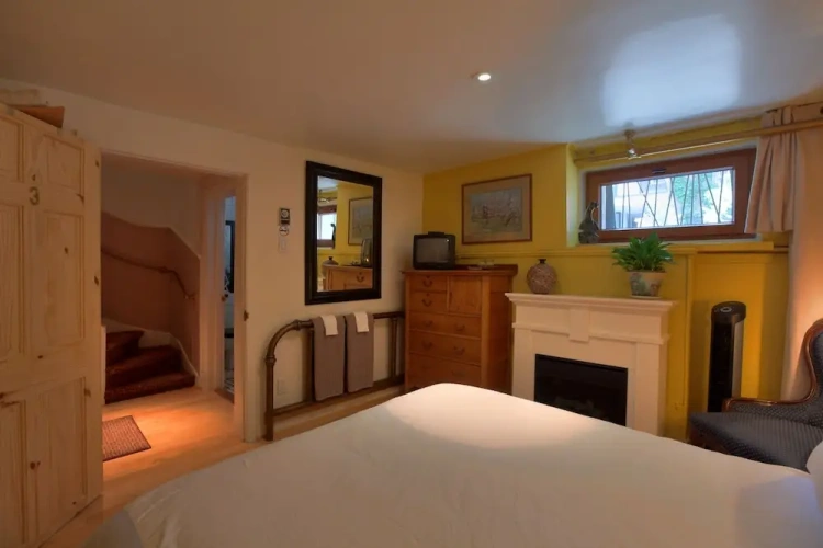 Classic room