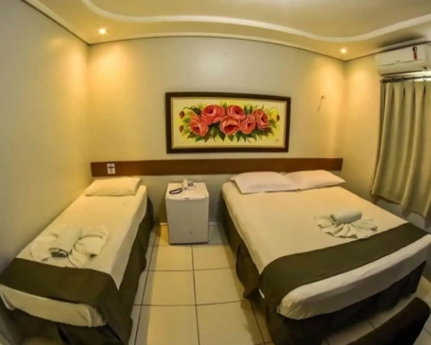 Standard Triple room