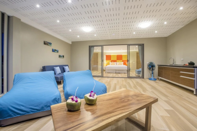 4 Bedrooms Villa Colibri