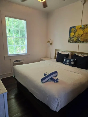 Deluxe Quadruple Cottage