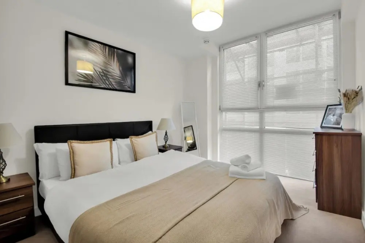 One Bed Serviced Apt Moorgate