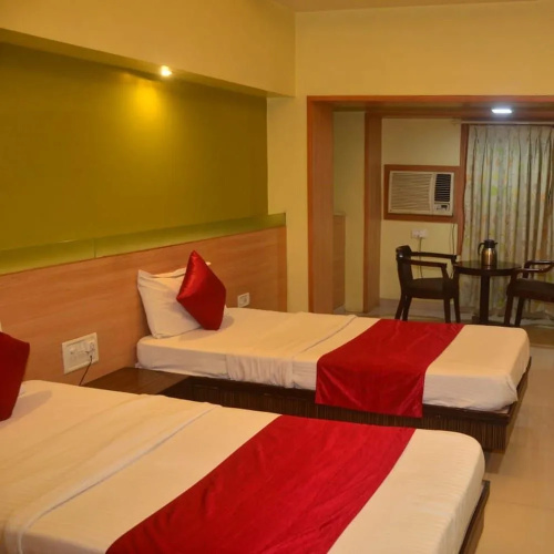 Hotel Poonam