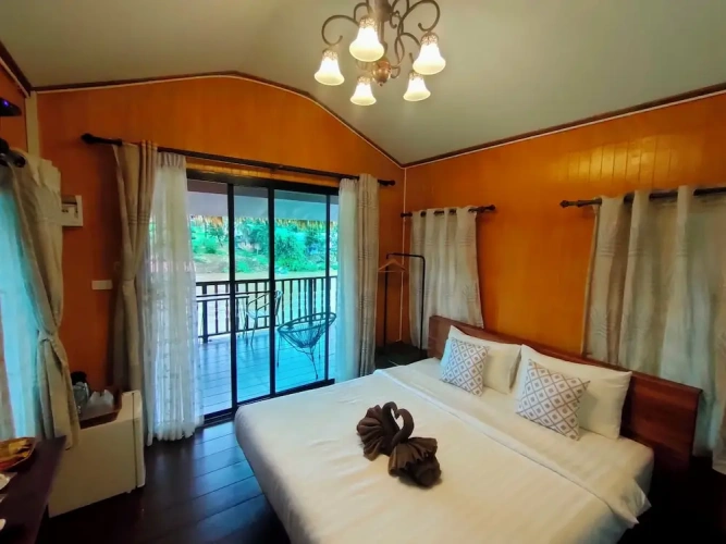 2 Bedrooms Cottage