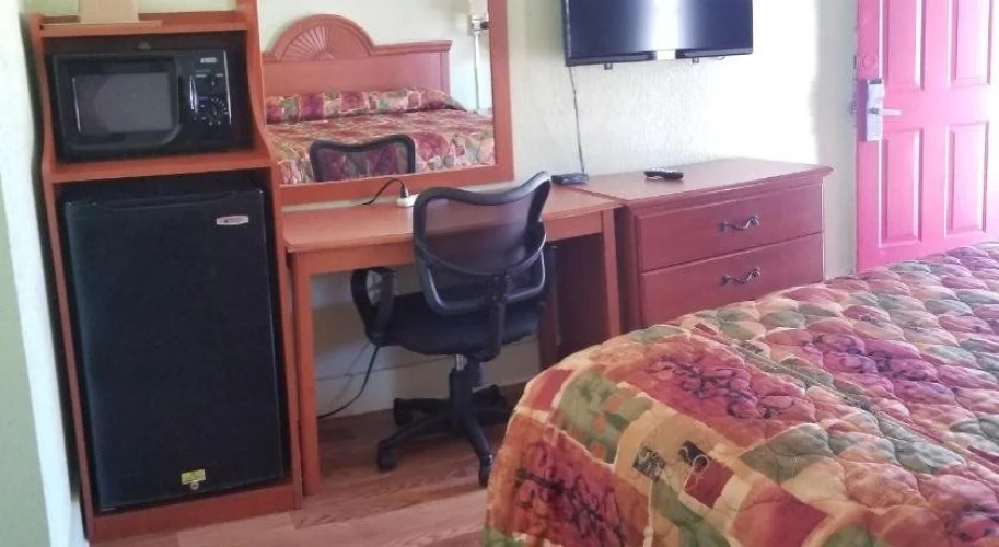 Budget Inn Magnolia