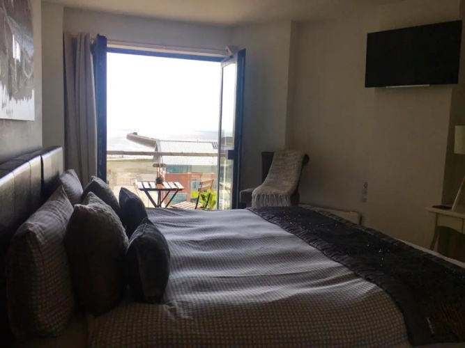Sail view apartment