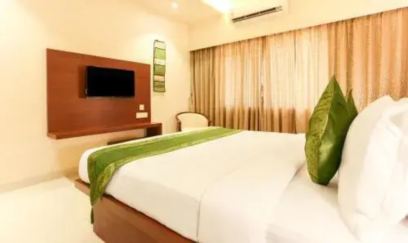 Hotel Nayath Residency