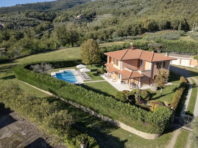 Villa with balcony
