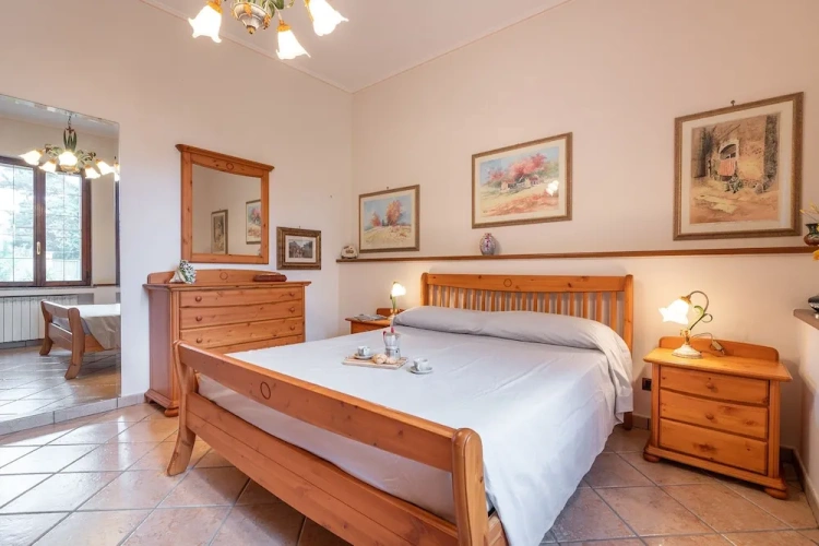 2 Bedrooms Cottage