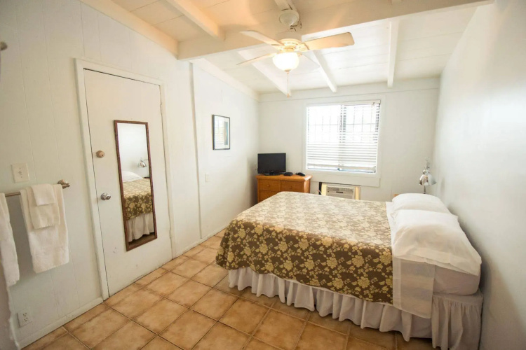 Galleon House Hotel