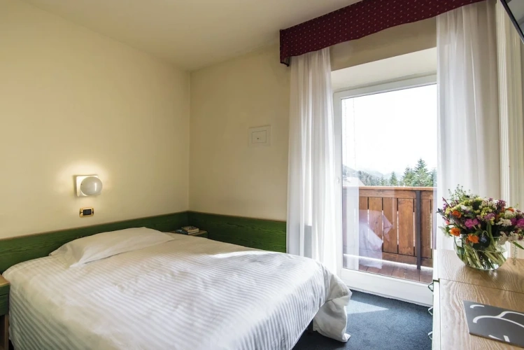 Standard Single room with balcony