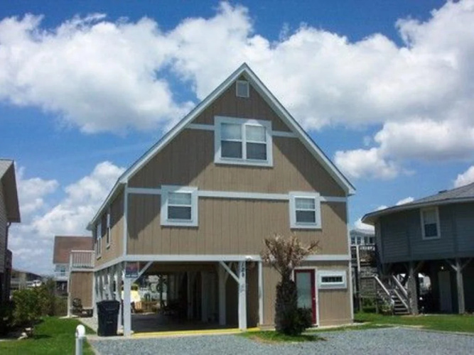 5 OClock Somewhere 4 Br home by RedAwning