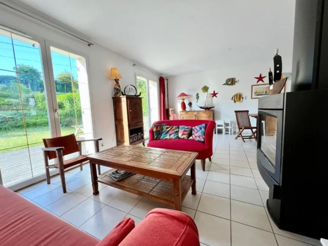 3 Bedrooms Cottage