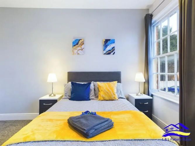 2br-sleeps4-citycentre-freeparking