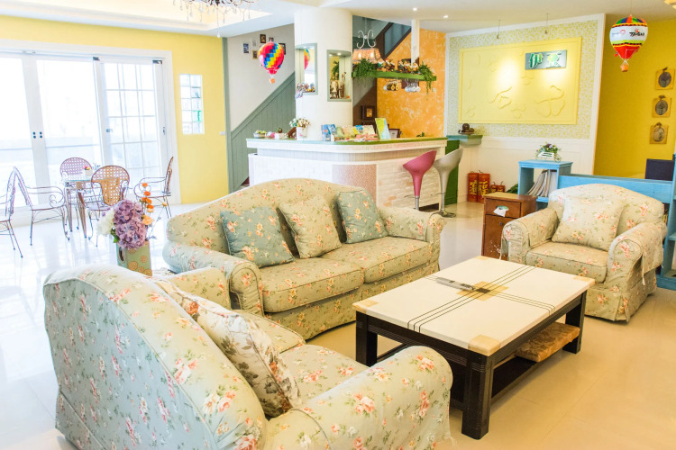 Ido Homestay Over view