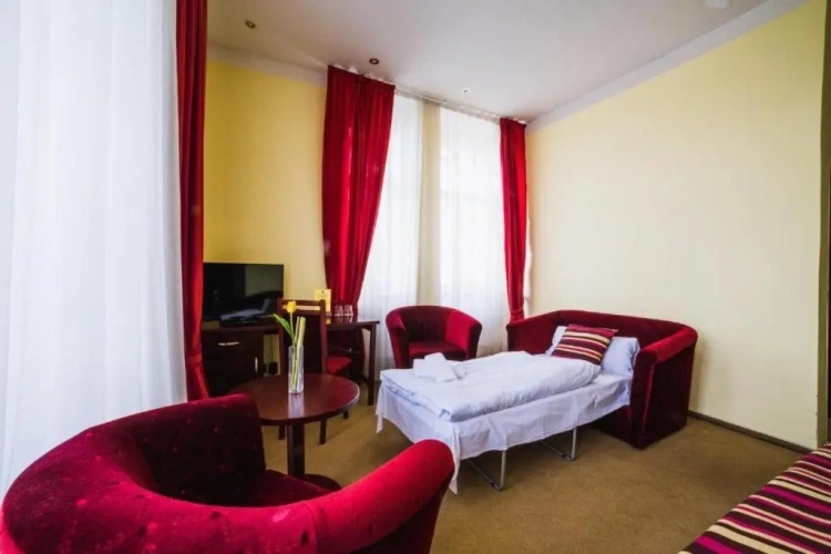 Standard Quadruple room