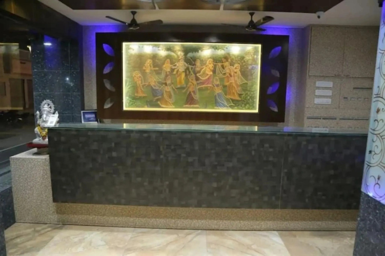 Hotel City Palace by OYO Rooms